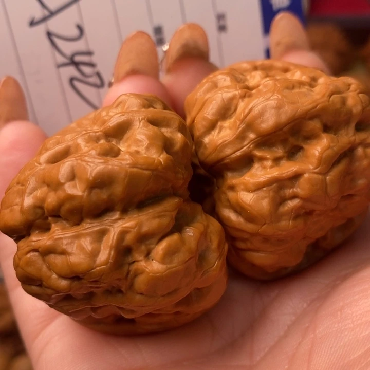 把件桃核精品大蛤蟆头