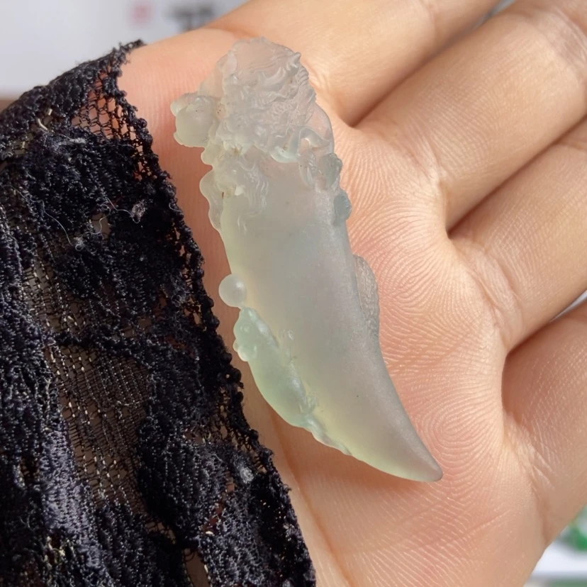 【闪购商品】未镶嵌定制翡翠龙牙