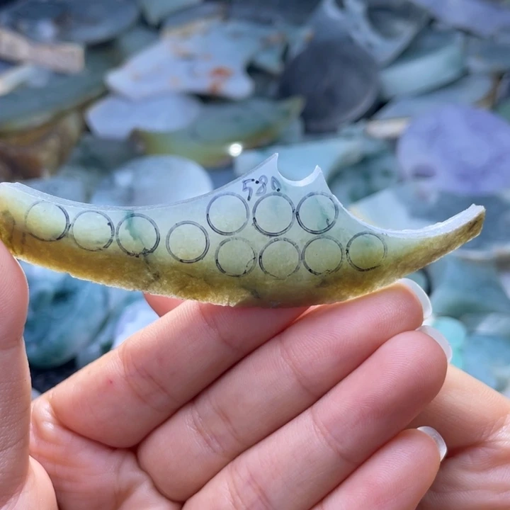 未镶嵌定制翡翠翡翠定制