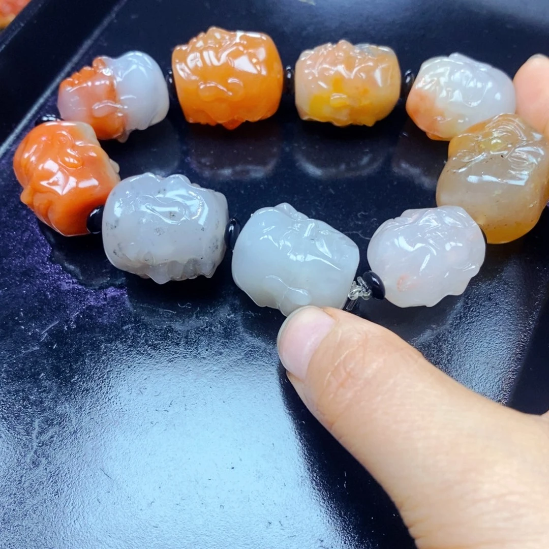 未镶嵌石英质玉（黄龙玉）吊坠(不含链)