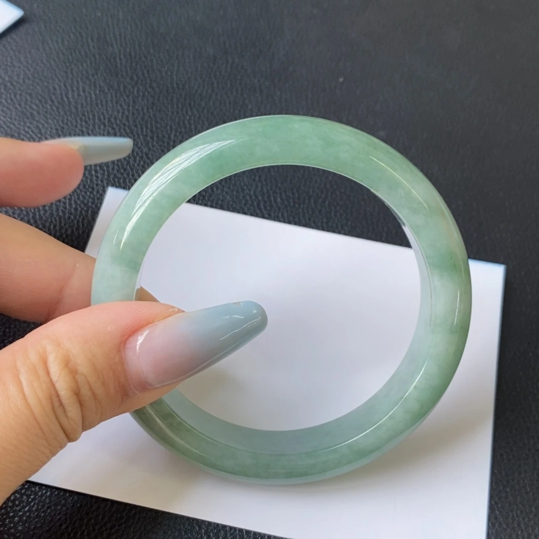 翡翠手镯未镶嵌56-57-58圈口