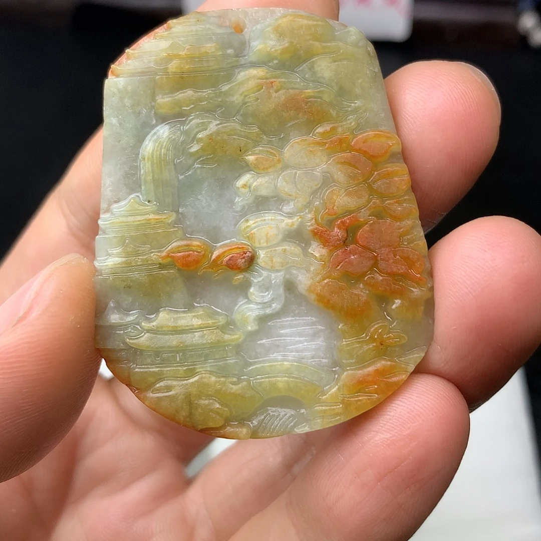 翡翠未镶嵌颈饰翡翠首饰