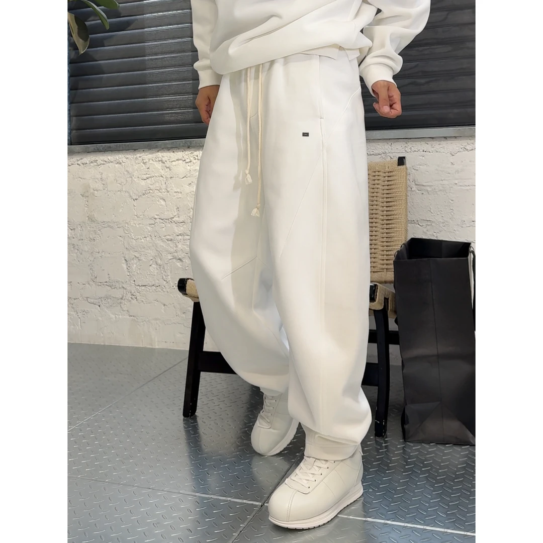 YULE语乐 13221脚位可调节扣休闲卫裤冬季磨毛加厚阔腿弯刀拖地裤