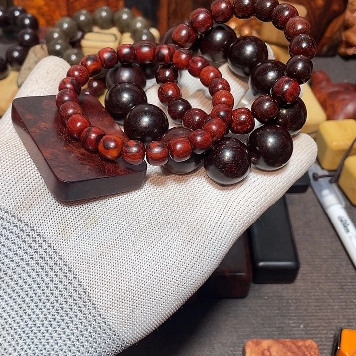 一***饼小叶紫檀印度小叶紫檀