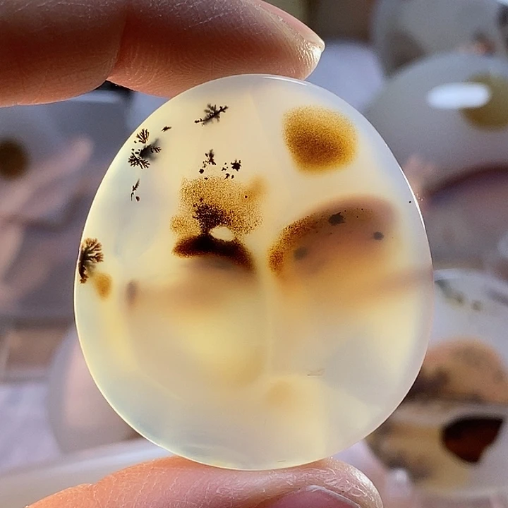 玛瑙/玉髓颈饰未镶嵌