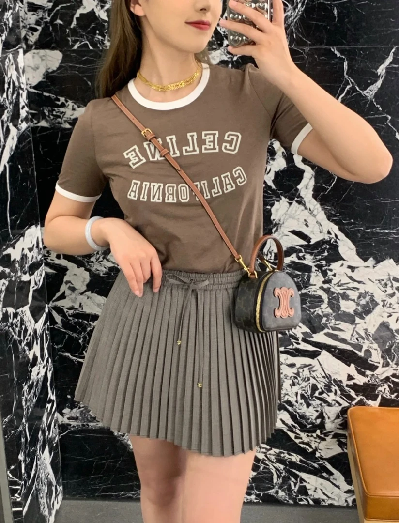 99新 Celine/思琳 cc一七四  棉 棕色植绒短袖 S码