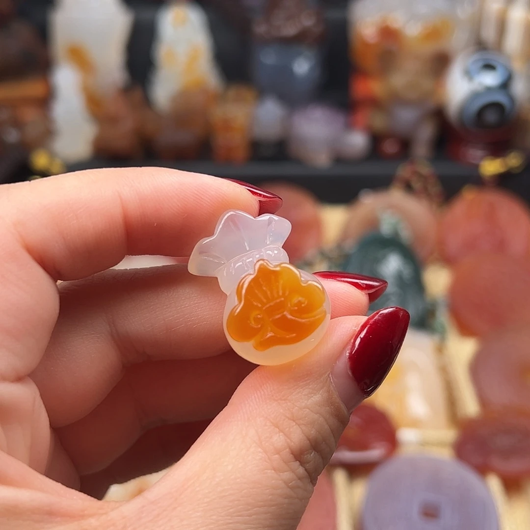 玛瑙/玉髓未镶嵌颈饰