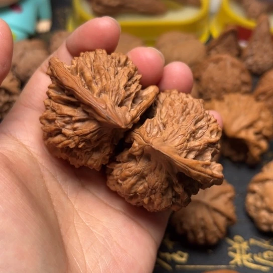 官帽半臂文玩把件