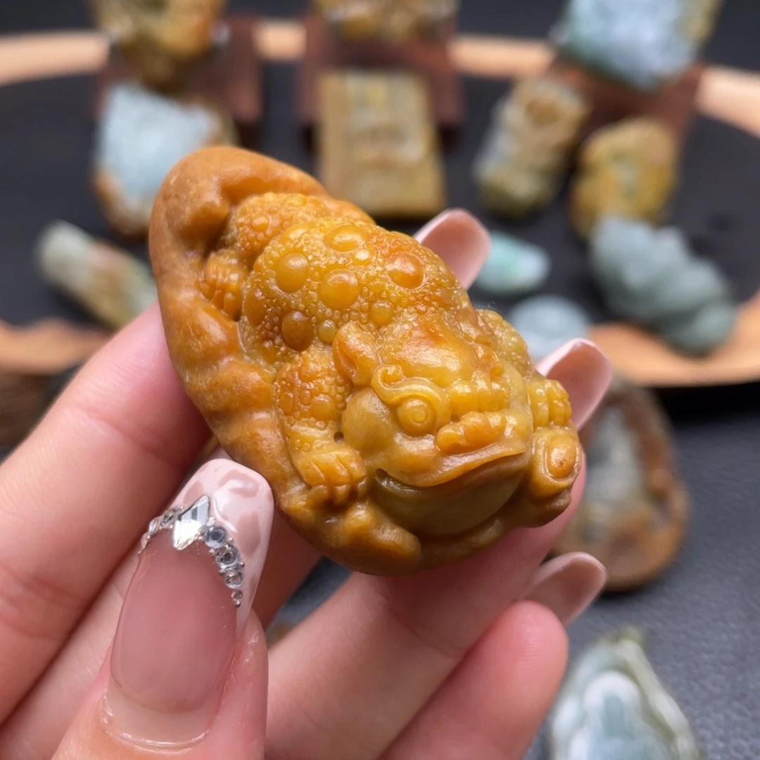 定制翡翠未镶嵌翡翠