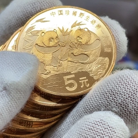 其他普通金属大熊猫双镜面单枚，，，，，，