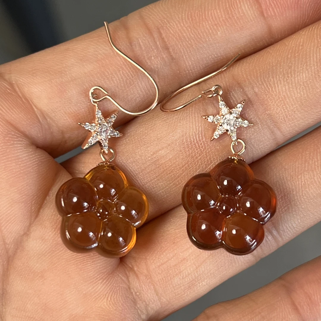 天然缅甸琥珀耳环