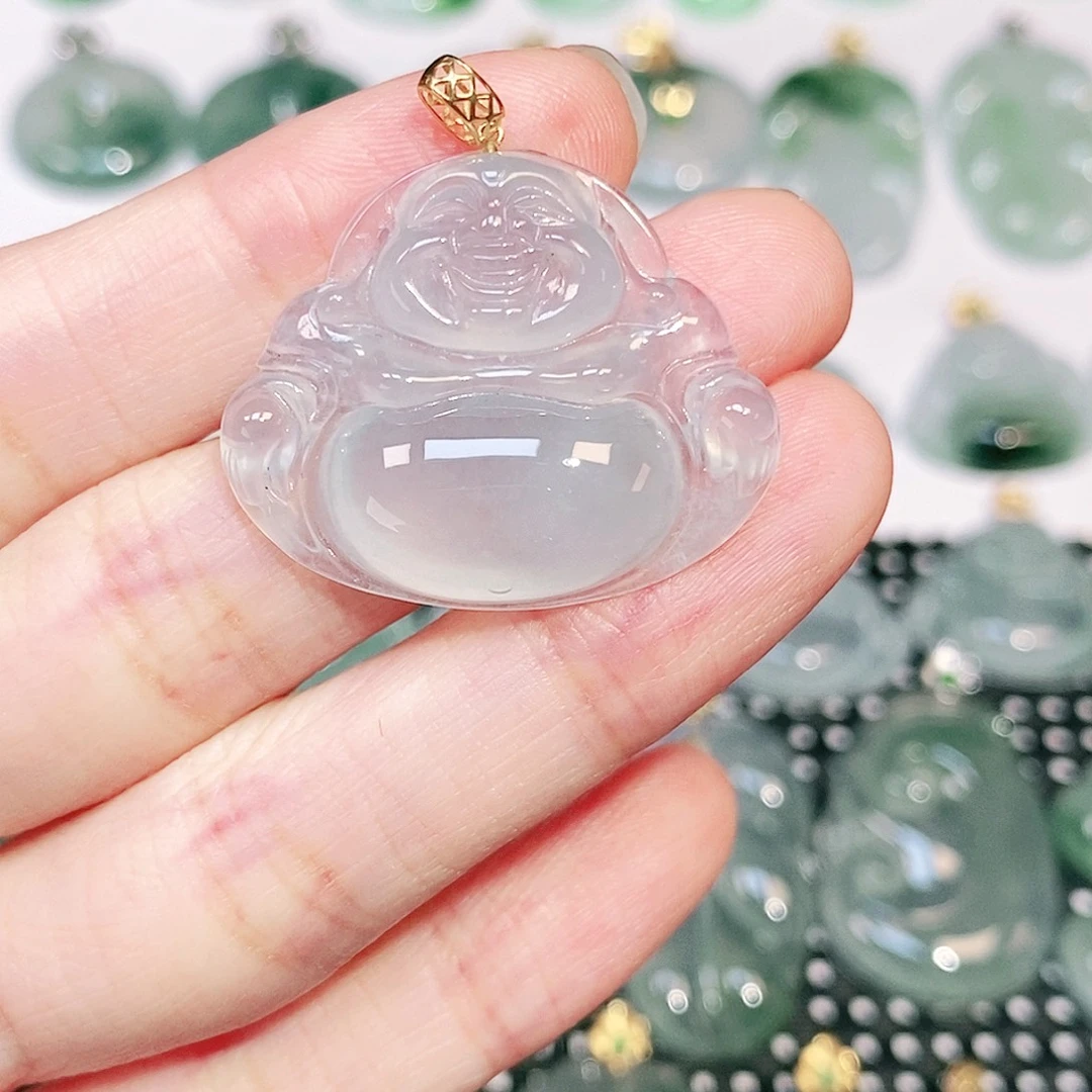 刘***兰翡翠18K金镶嵌颈饰