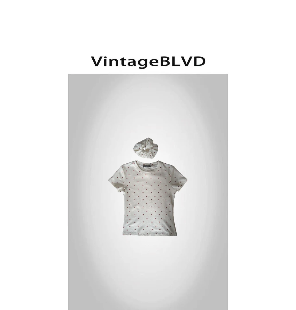 【奥莉】2025春夏:新款小众设计师时尚百搭爱心印花圆领上衣571