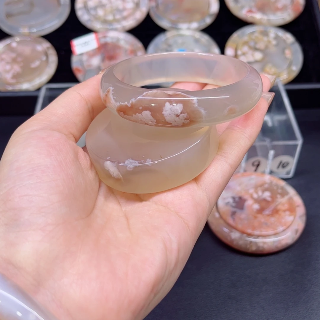 手镯玛瑙/玉髓未镶嵌58