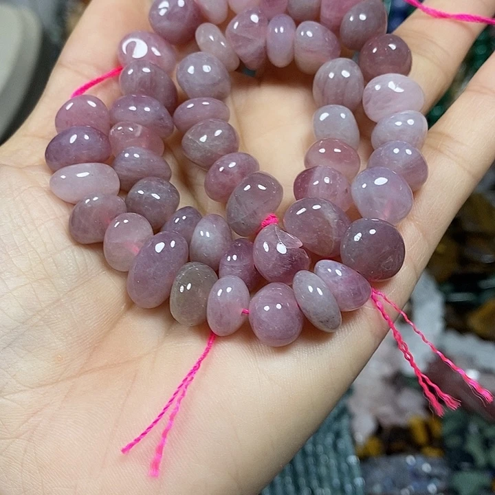 玛瑙/玉髓未镶嵌珠宝半成品天然紫马粉糖豆一条