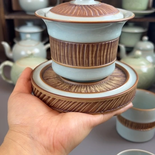 海***鬣纯手工制作重工盖碗