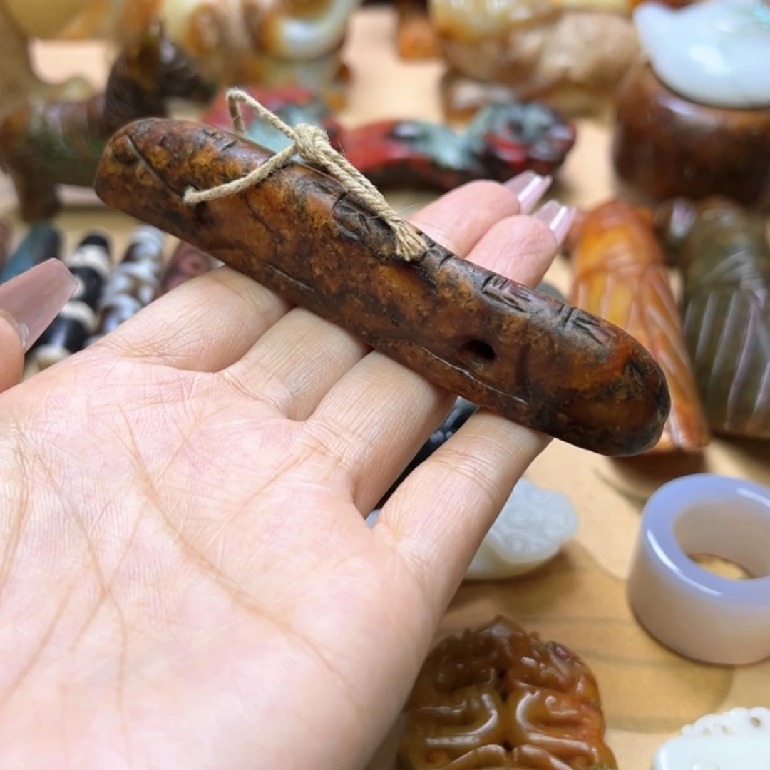 【闪购商品】蛇纹石玉颈饰未镶嵌