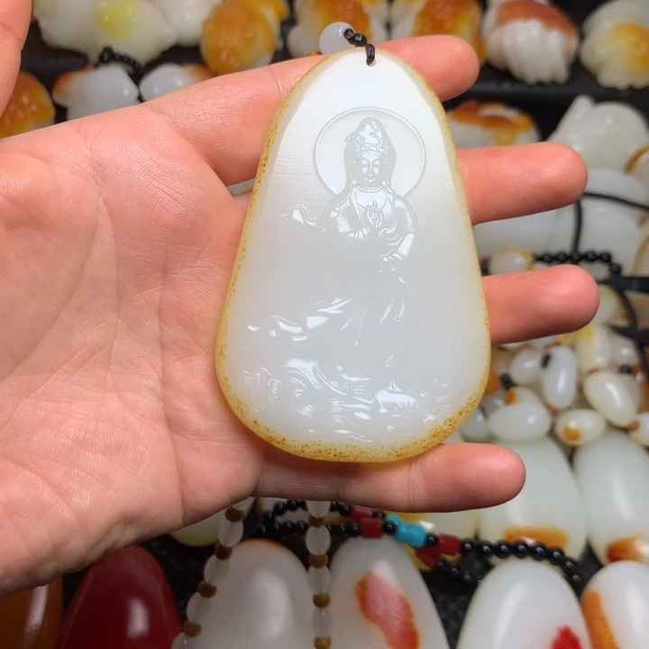 新疆戈壁石五彩石