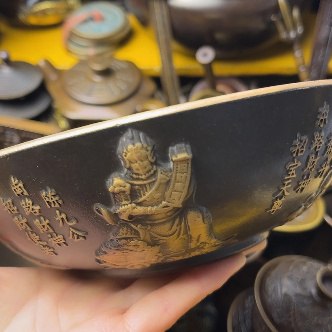 原矿风磨铜精雕摆件