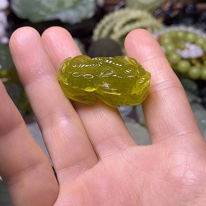 岫玉未镶嵌岫玉小摆件