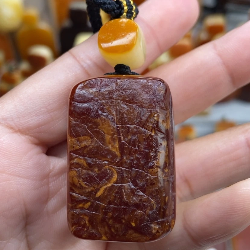 【闪购商品】琥珀颈饰未镶嵌