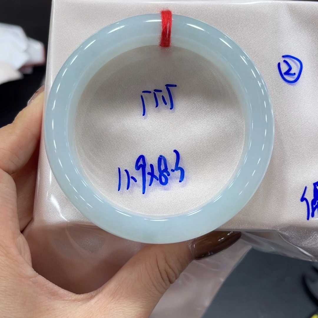 未镶嵌手镯翡翠翡翠