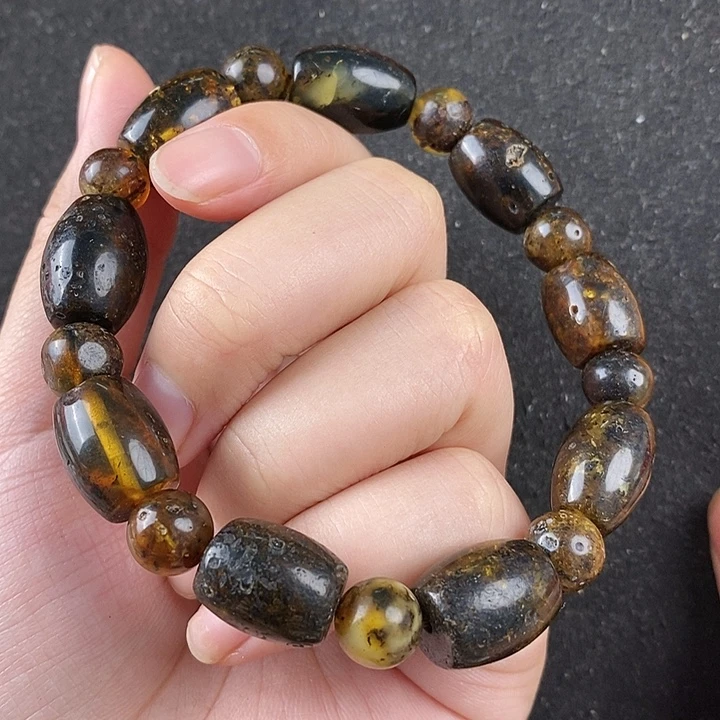 琥珀未镶嵌珠宝奇石