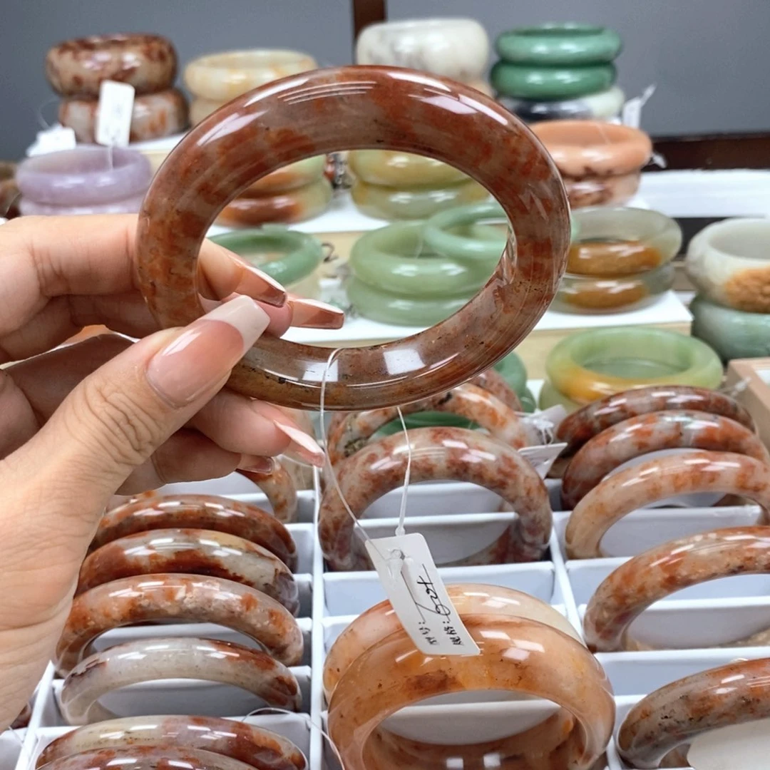 石英质玉手镯未镶嵌秦*