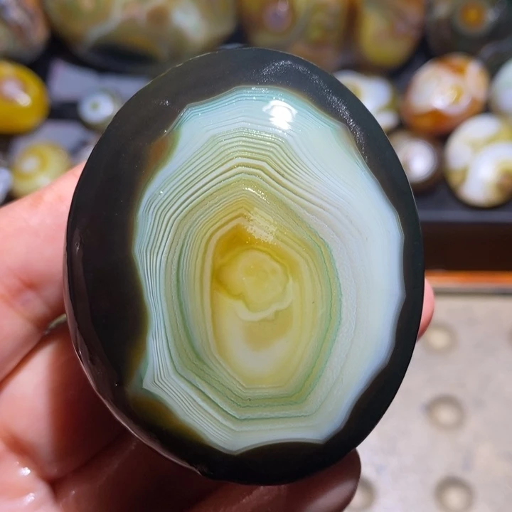 玛瑙/玉髓未镶嵌珠宝半成品