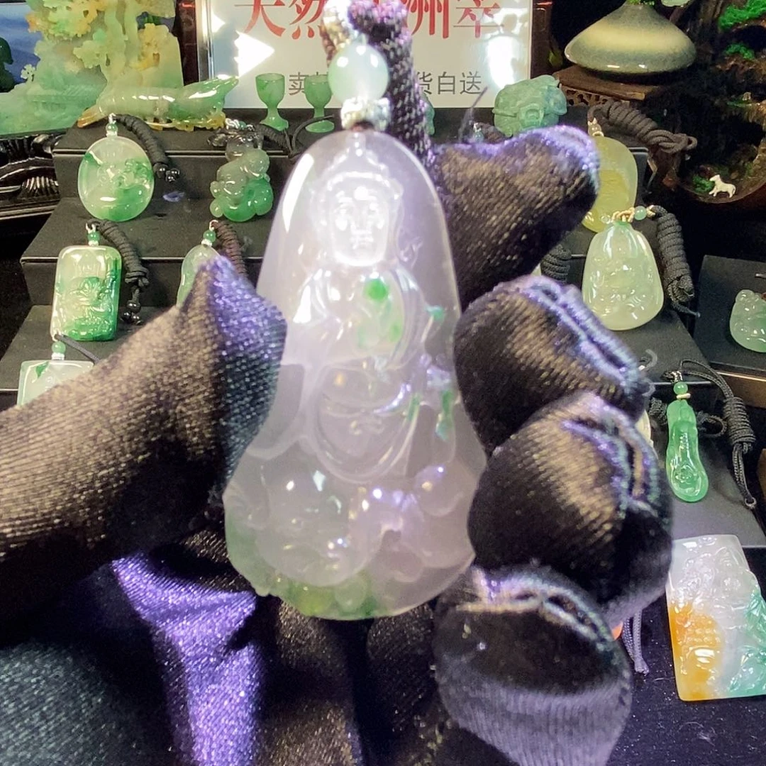 石英质玉（非洲翠）合金吊坠(赠链)