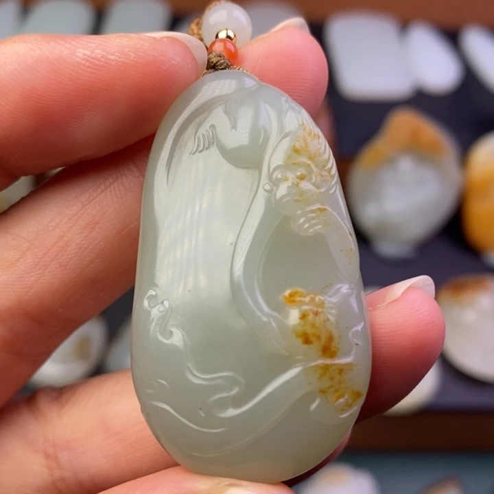 颈饰未镶嵌和田玉