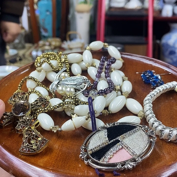 Jfjfjfvjkvvjvkkvkbhkkhhkkbkb