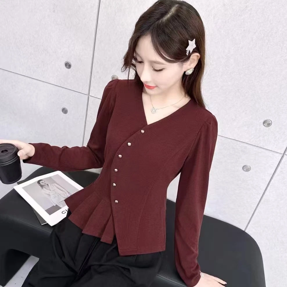 长袖T恤轻职风针织春季显瘦收腰V领打底衫时尚洋气红色气质8167款