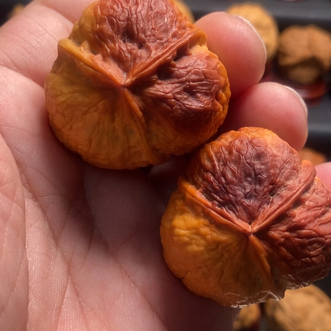 吊坠文玩核桃七彩玉锤三棱39尺