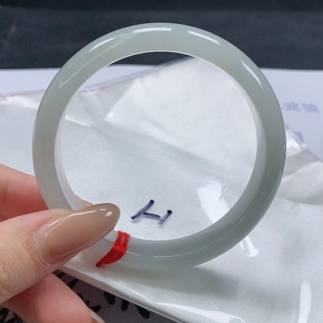 【闪购商品】翡翠手镯未镶嵌405号