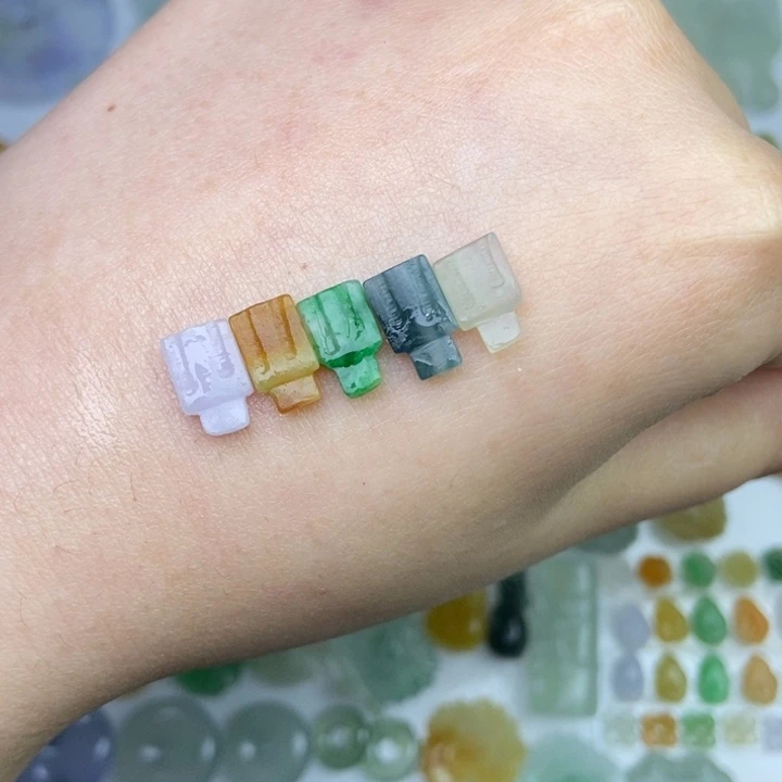 定制翡翠未镶嵌雪糕