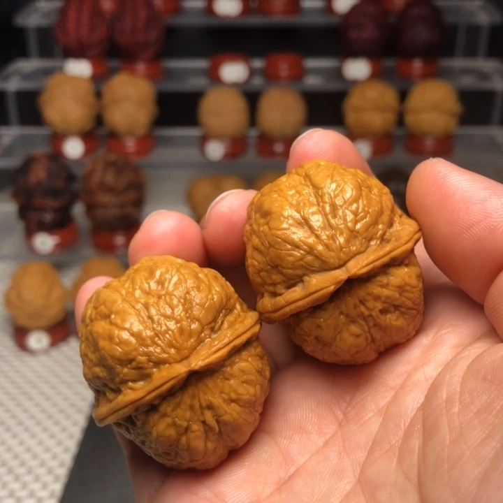 文玩核桃把件101琥珀金蟾