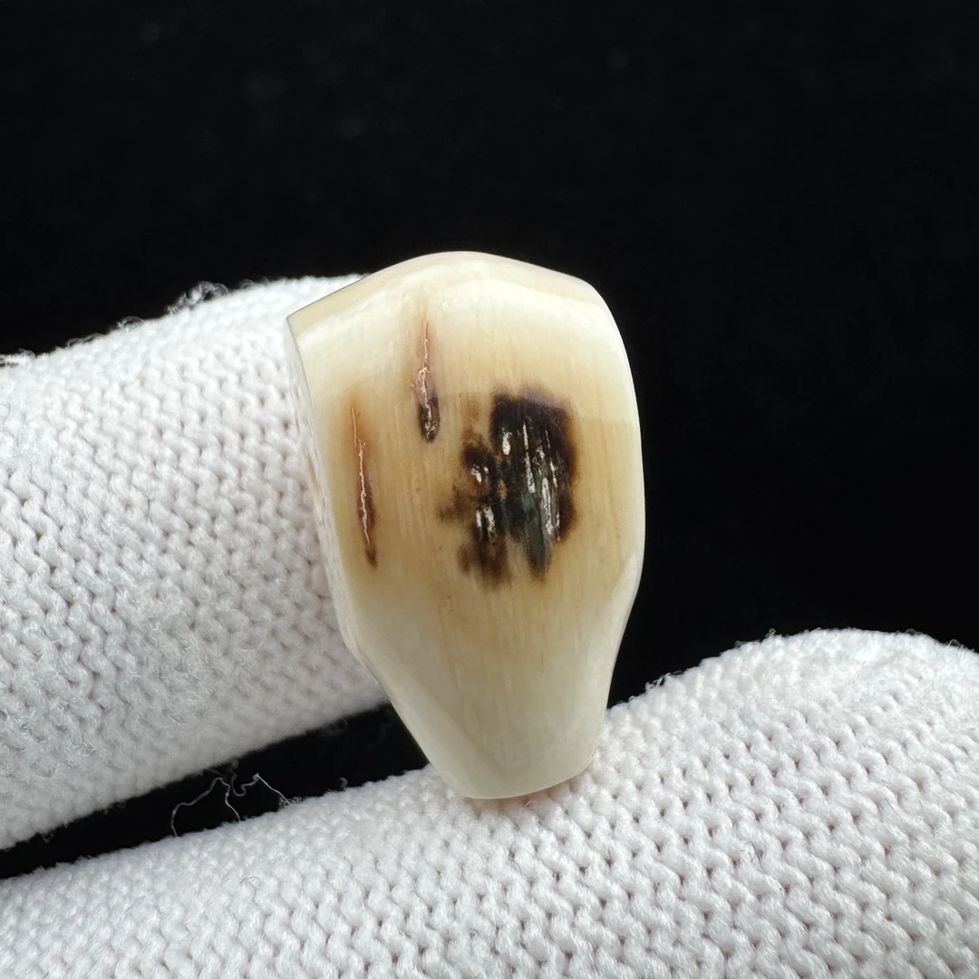 D4296天然猛犸牙 三通 10.7*18.4mm支持鉴定 假一罚四