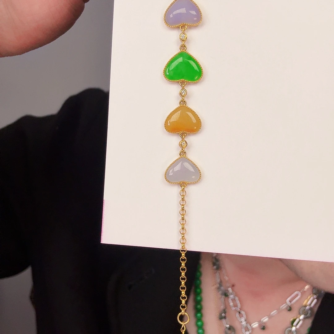 翡翠颈饰18K金镶嵌大**∽一个