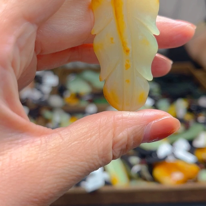 【闪购商品】和田玉未镶嵌颈饰