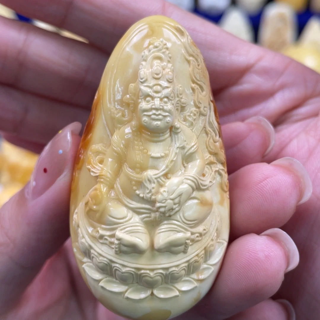 裸石蜜蜡未镶嵌琥珀蜜蜡雕刻件