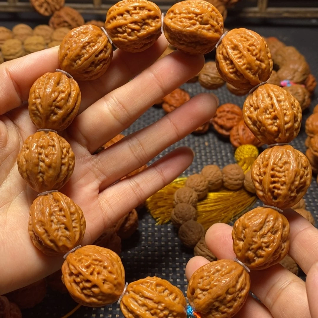 文玩核桃手串珊瑚纹手持