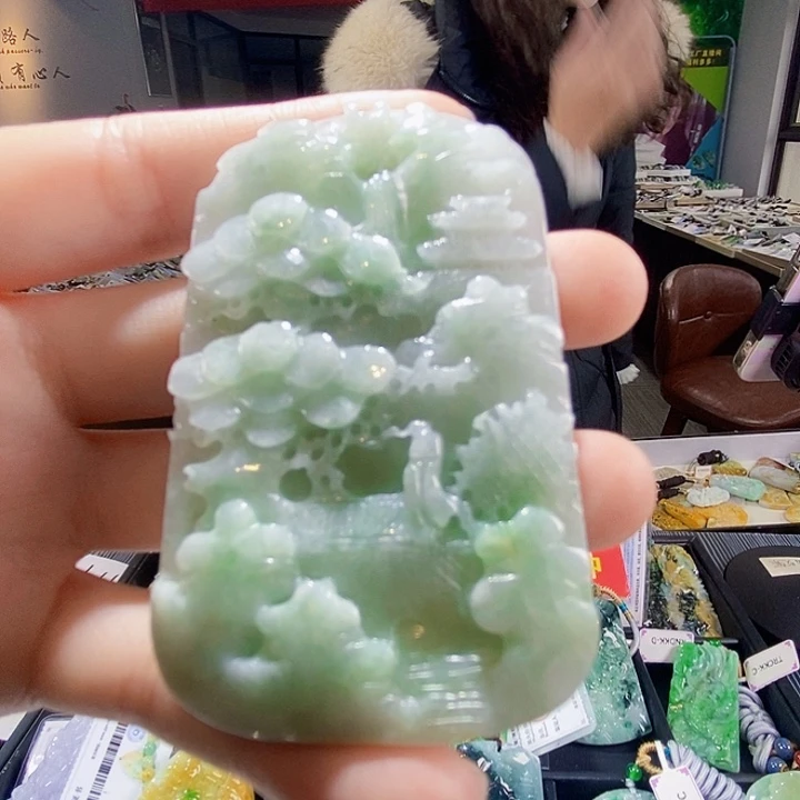 颈饰未镶嵌翡翠翡翠