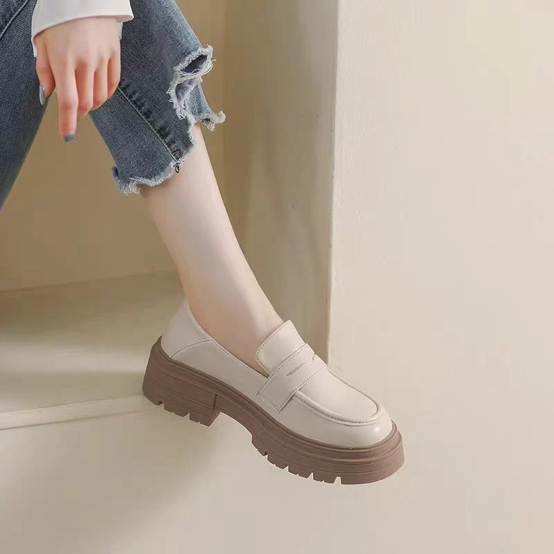 厚底乐福鞋女春秋2025新款英伦复古单鞋小个子百搭增高小皮鞋883