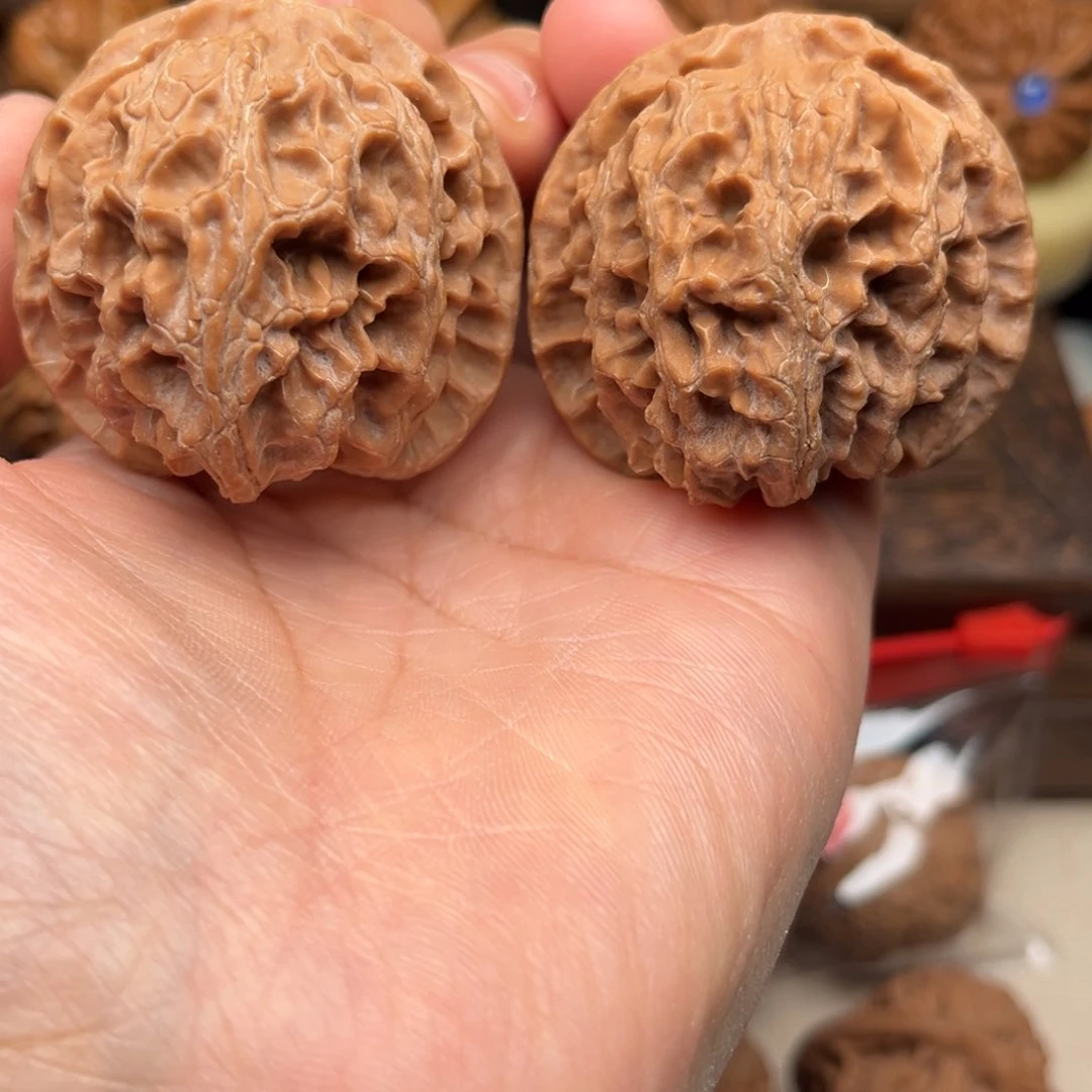 【闪购商品】永****6文玩核桃手把件43苹果