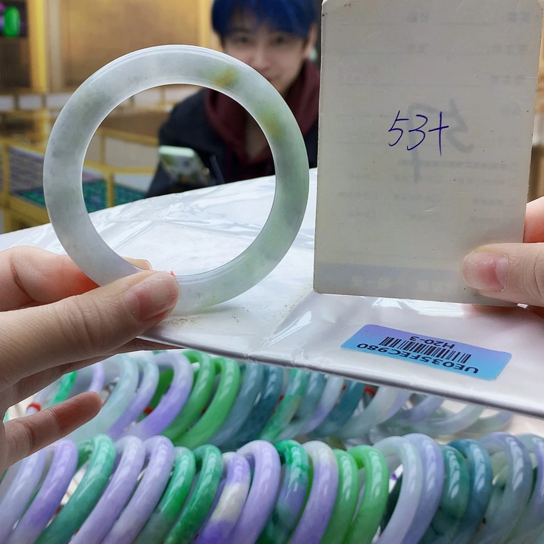 翡翠未镶嵌手镯bjj