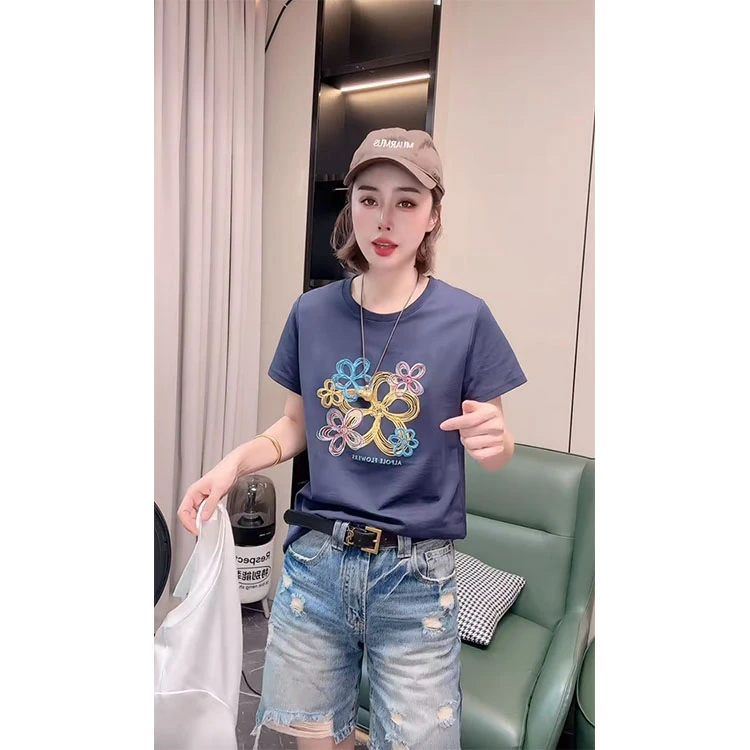 2025夏季新款欧货减龄设计立体花短袖t袖洋气休闲气质百搭上衣女