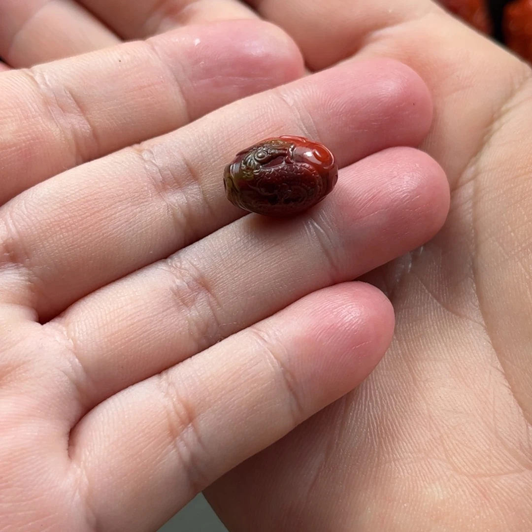 未镶嵌桶珠南红玛瑙