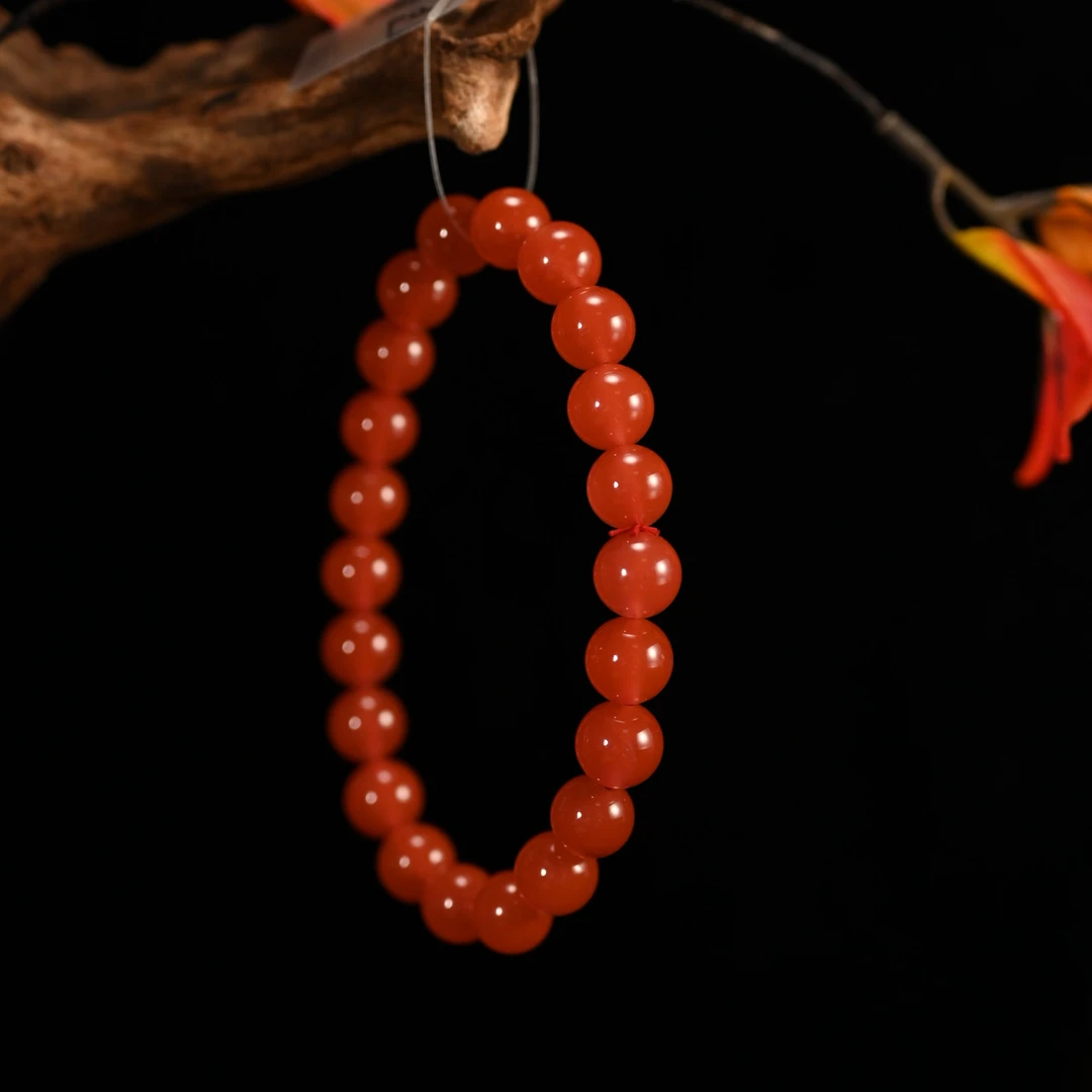 Lot8821 2512180002南红手串/保利