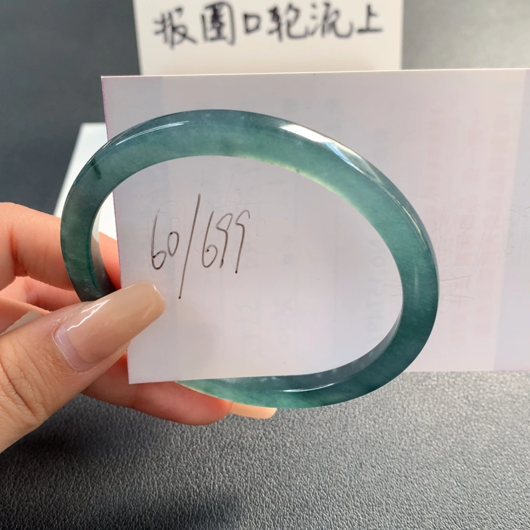 翡翠未镶嵌手镯天然翡翠